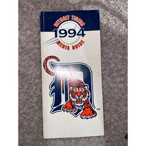 Vintage Rare 1994 Detroit Tigers Press Guide MLB Fielder Trammell Whitaker